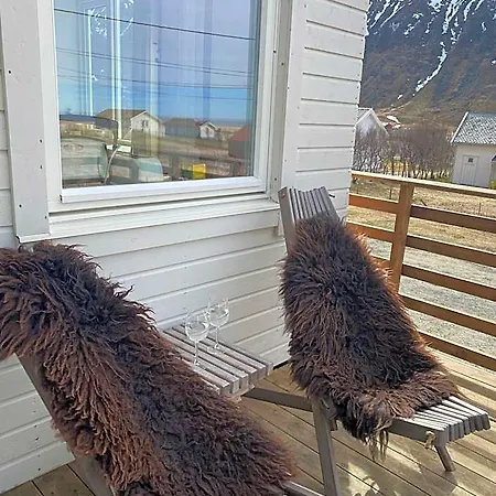Otel Unstad Surfpacker *