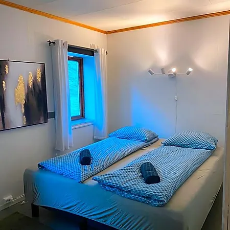 Otel Unstad Surfpacker *